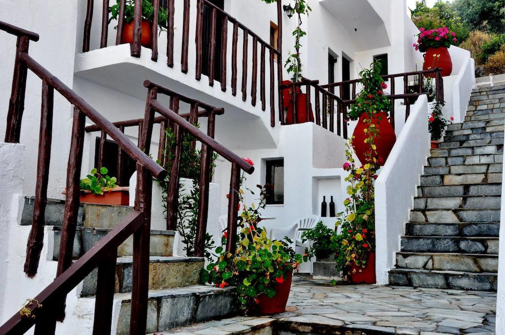 Heliotrope Apartments Σταλίδα Εξωτερικό φωτογραφία